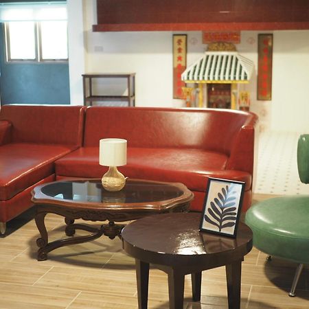 Krung Tone Hostel Бангкок Экстерьер фото