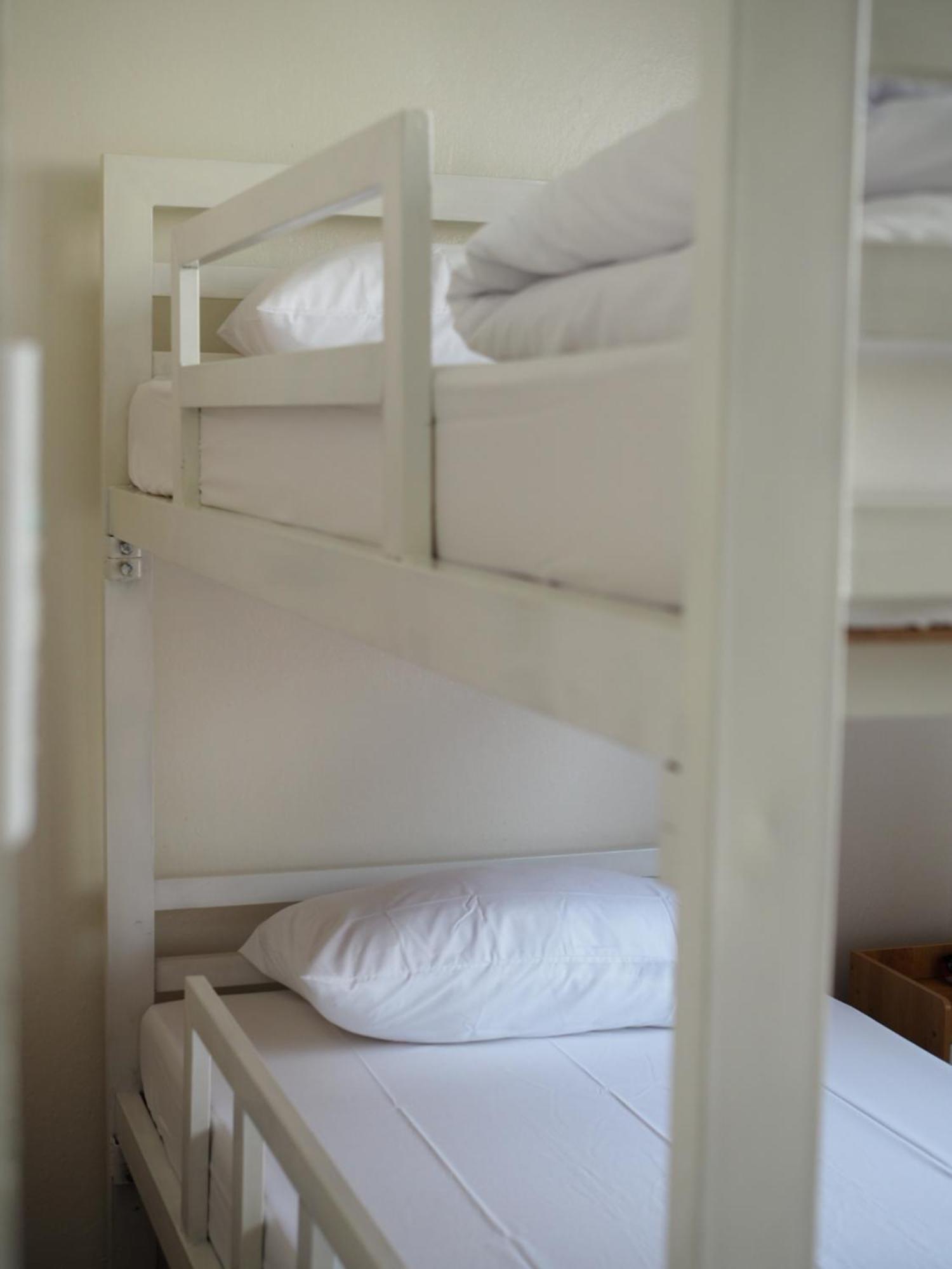 Krung Tone Hostel Бангкок Экстерьер фото